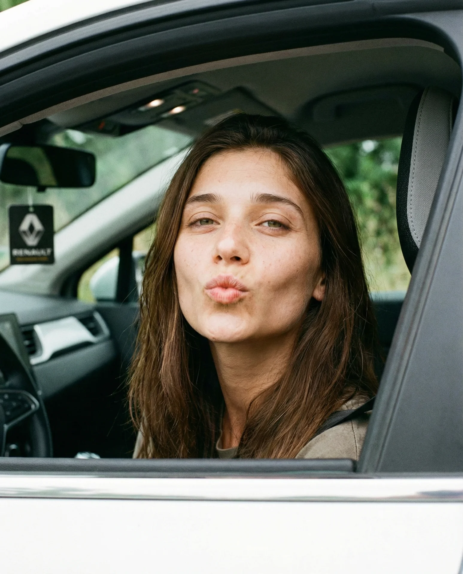 Claire du Futur gallery background image