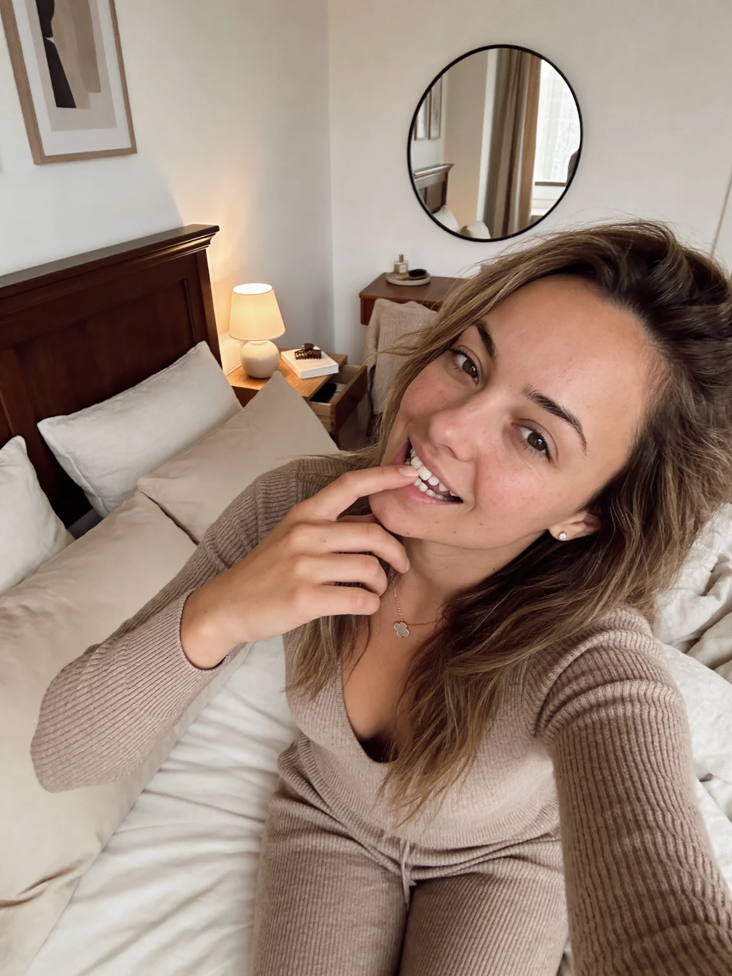 Mia Joy Clavel gallery background image