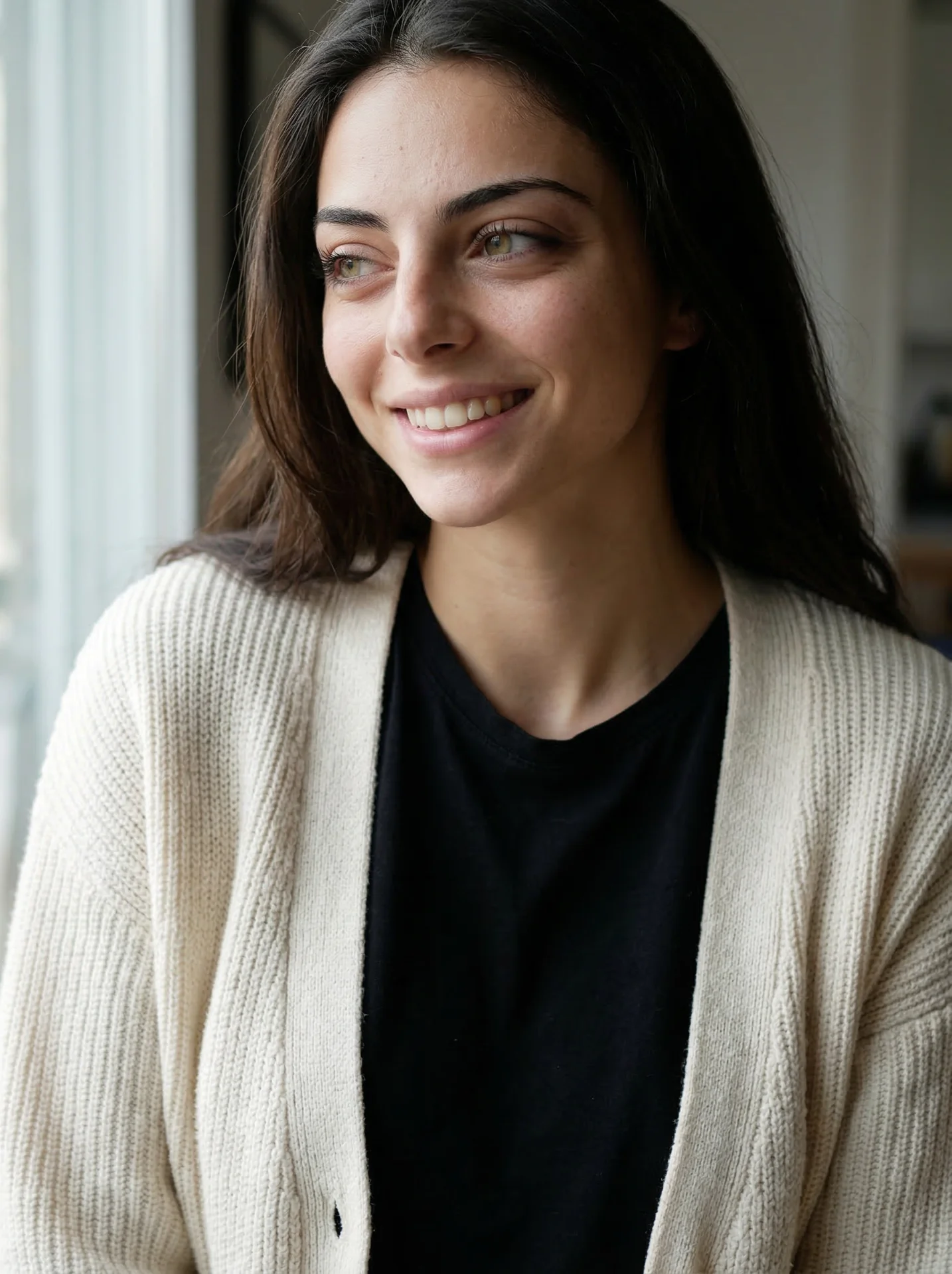 Yara M. Stone - Playbella Social Creator